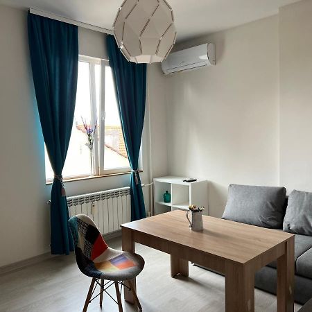 Vitosha 60 Appartement Sofia Buitenkant foto